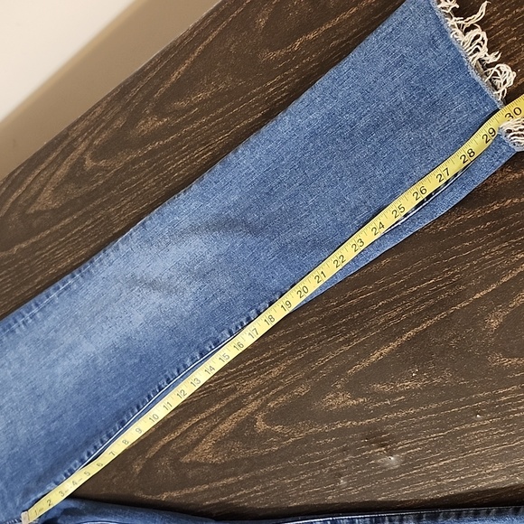 Frame Le High Straight Long Raw Edge Jeans - Picture 5 of 10
